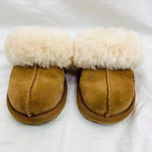 Ugg Kids Cozy II Slippers Size: 10 Chestnut 101906